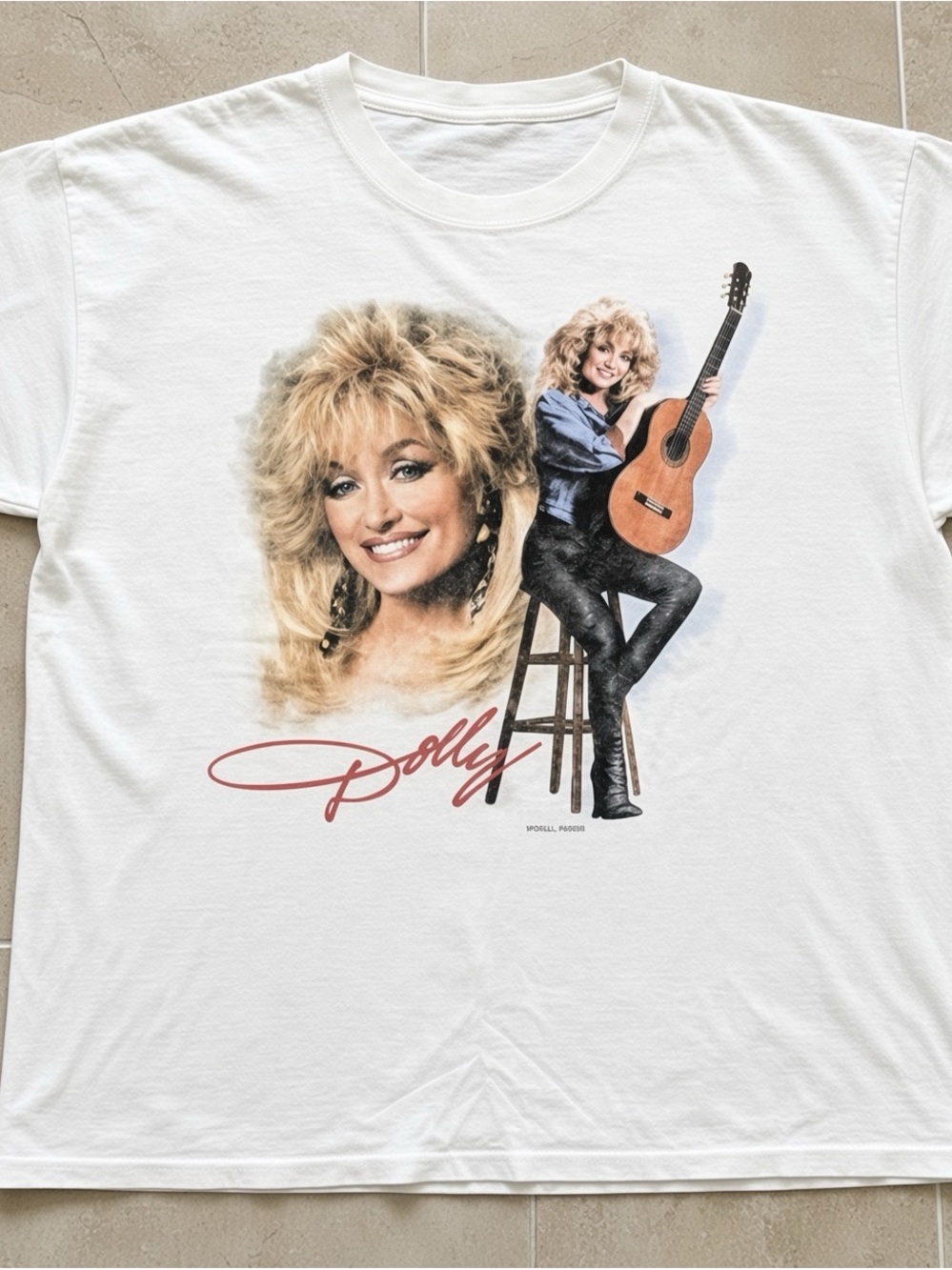 1994 Dolly Parton Dollywood Aged T-shirt